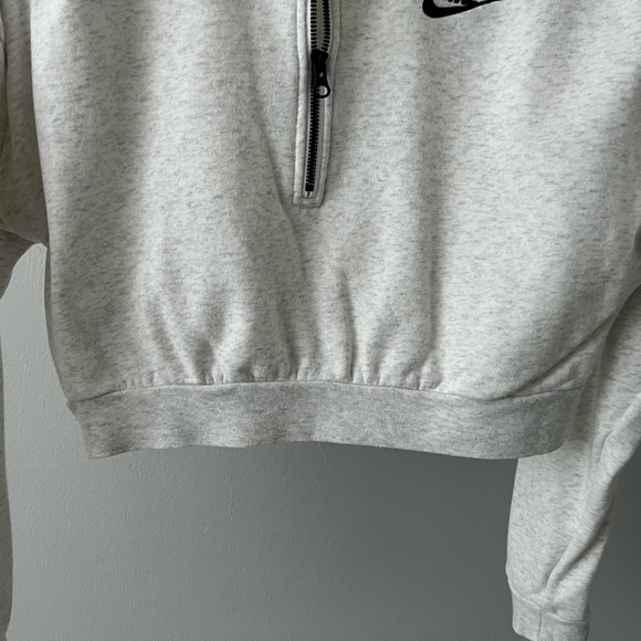 Nike Women's Grey Cropped Sweatshirt - Picture 6 of 6